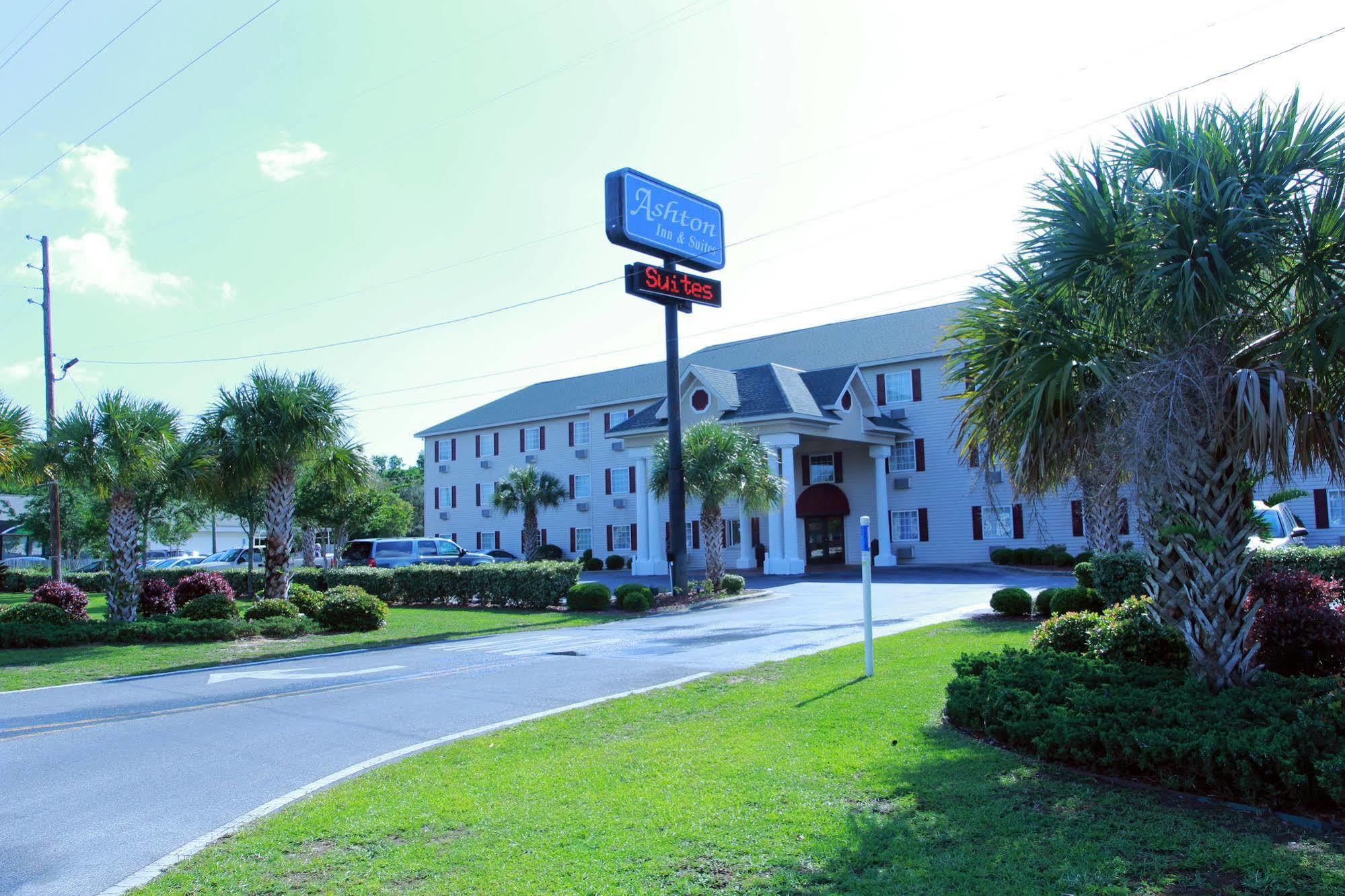 Comfort Inn Pensacola Near Nas Corry Station Beach Haven Exterior photo