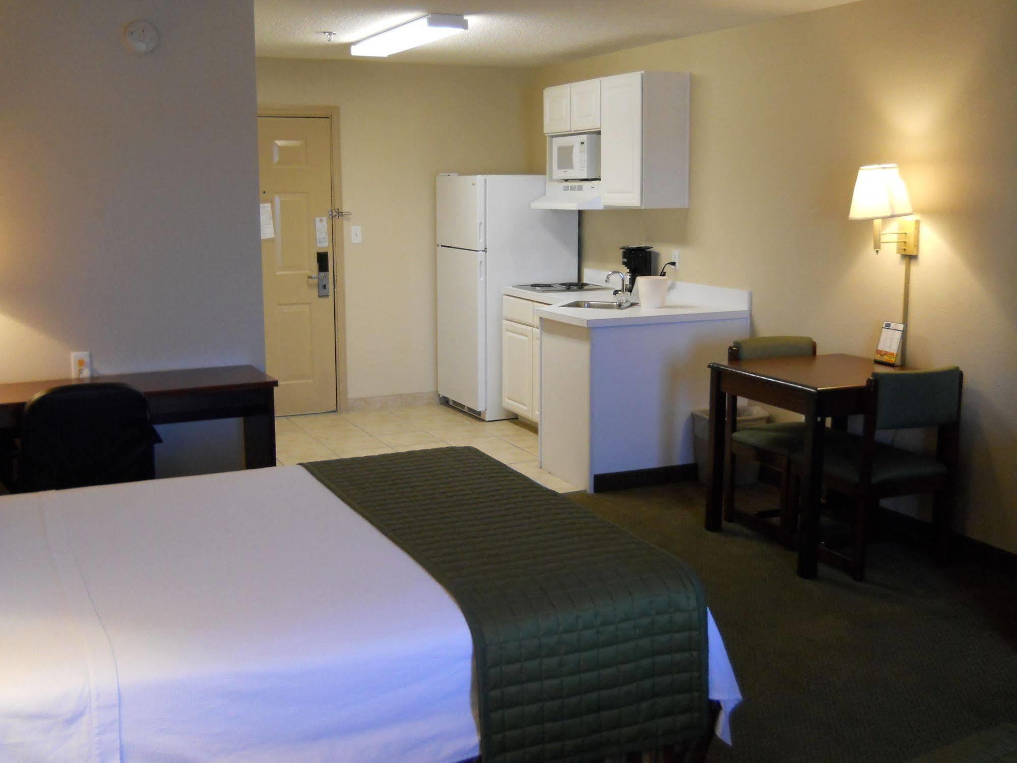 Comfort Inn Pensacola Near Nas Corry Station Beach Haven Exterior photo