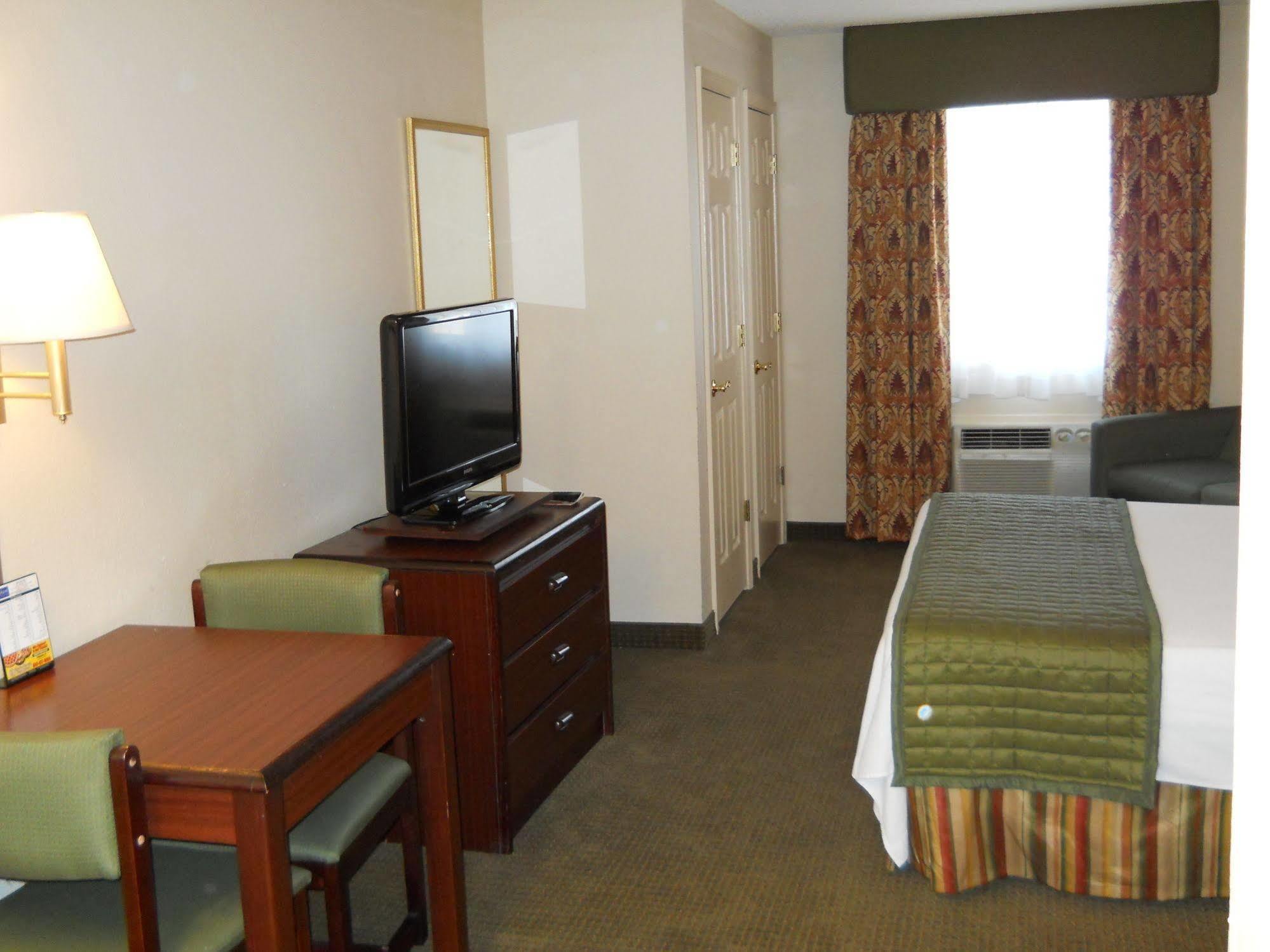 Comfort Inn Pensacola Near Nas Corry Station Beach Haven Exterior photo